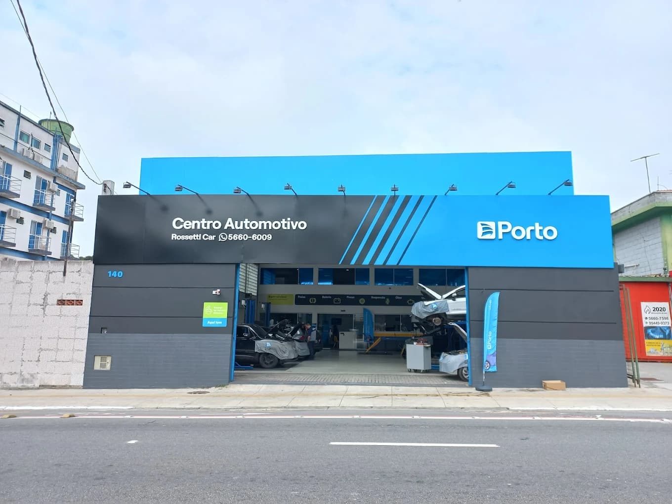 Fachada do Centro Automotivo Autodromo