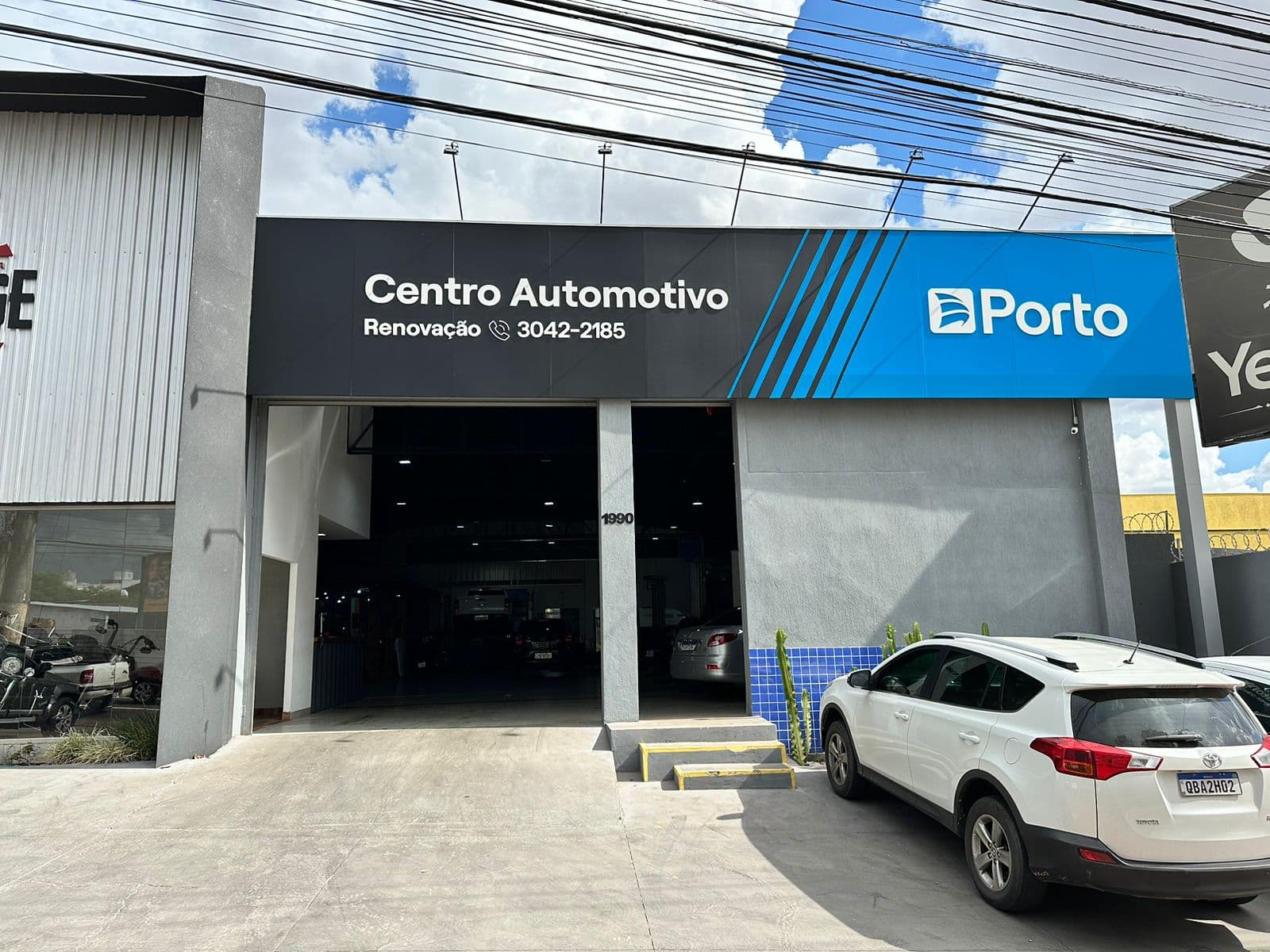 Fachada do Centro Automotivo Campo Grande Itanhanga - MS