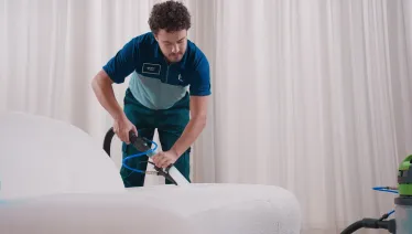Limpeza de sofá
